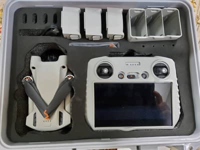DJI Mini 3 Pro Fly More Combo – NEARLY NEW! (Gimbal Needs Service