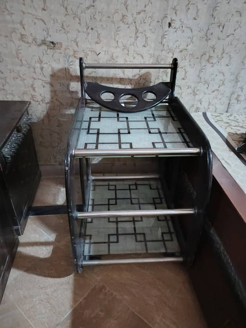 Dressing Table Good Condition 2