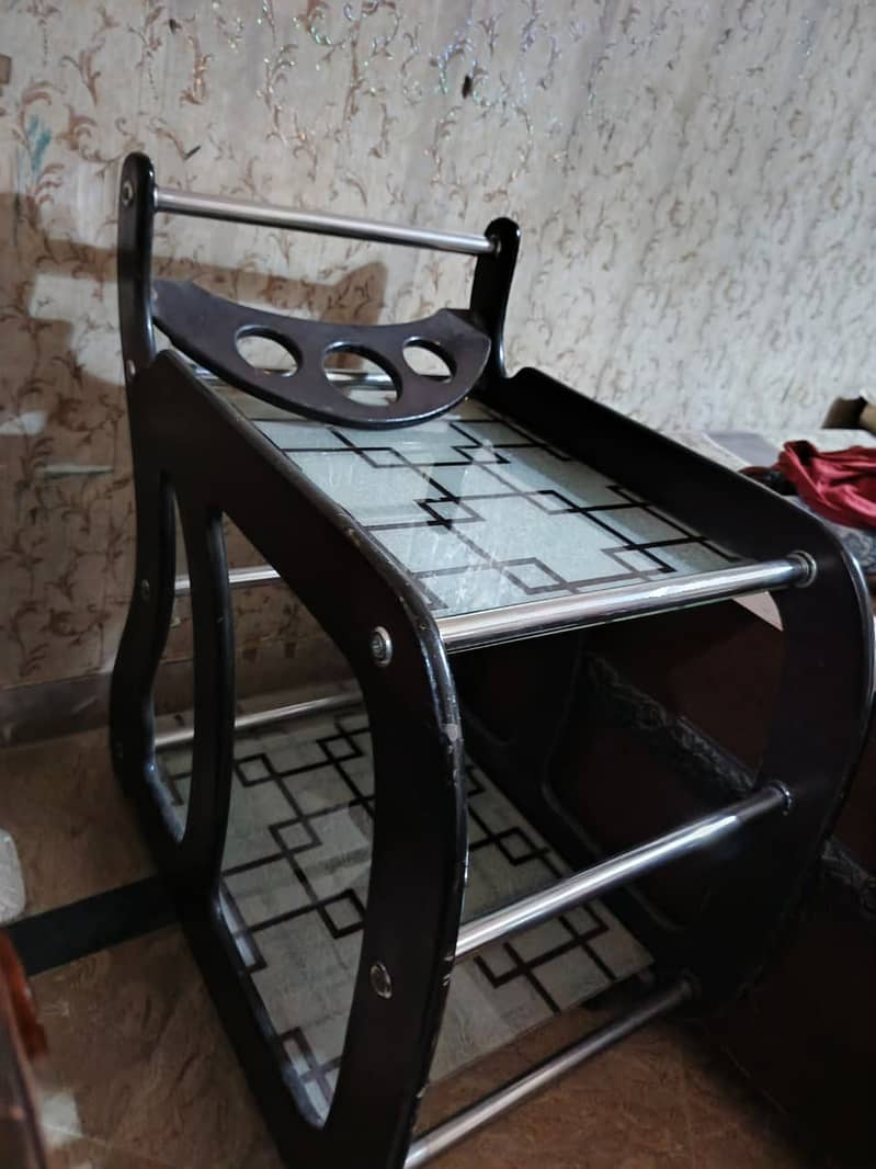 Dressing Table Good Condition 3