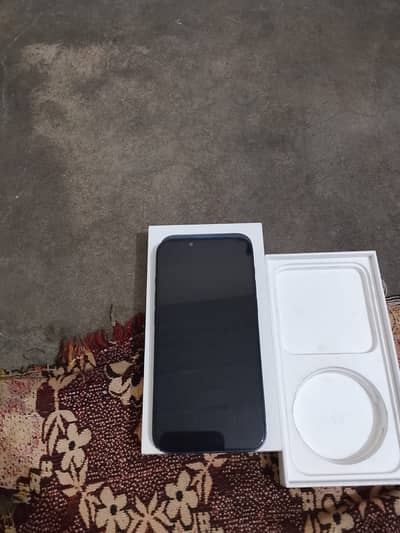 iPhone 13 JV 128GB - 91% Battery - With Box - 9/10 Condition