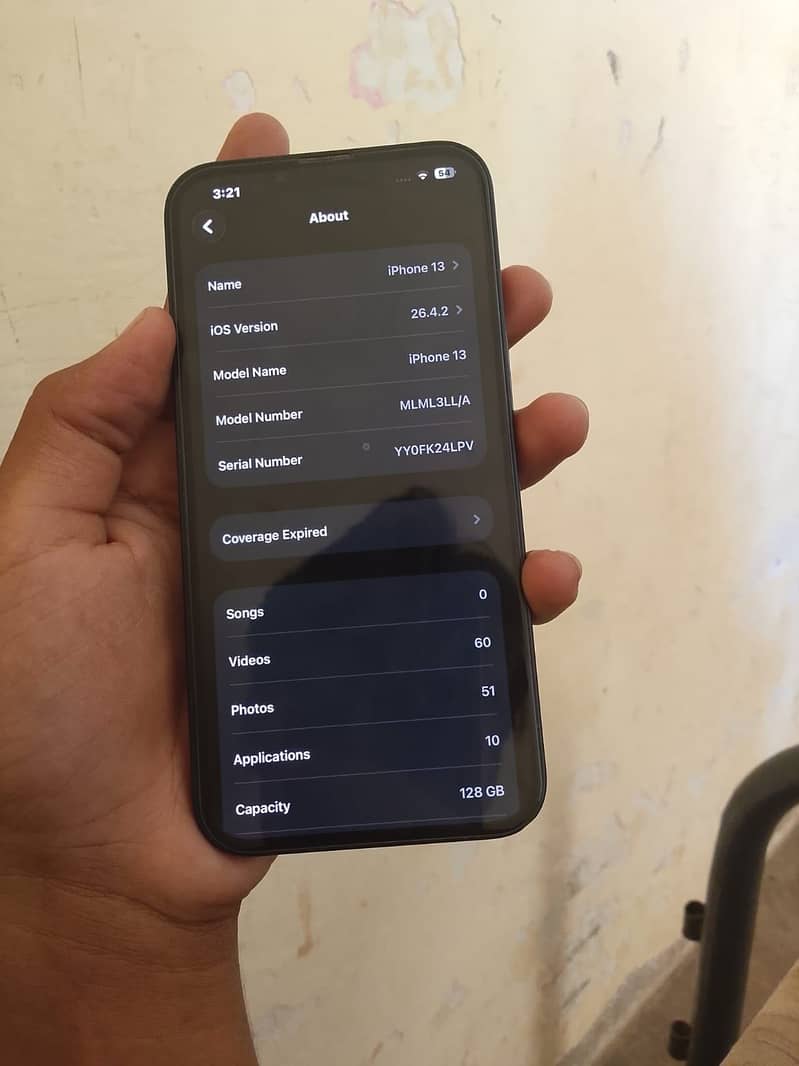 Apple iPhone 13 2