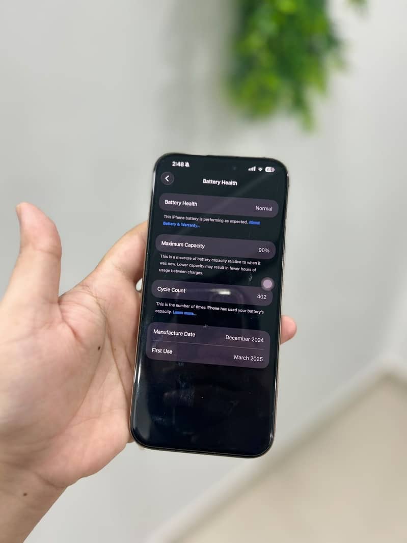 Apple iPhone 16 Pro Max 3