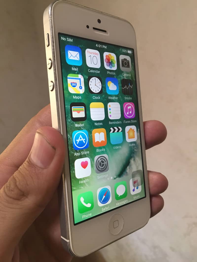 Apple iPhone 5 3