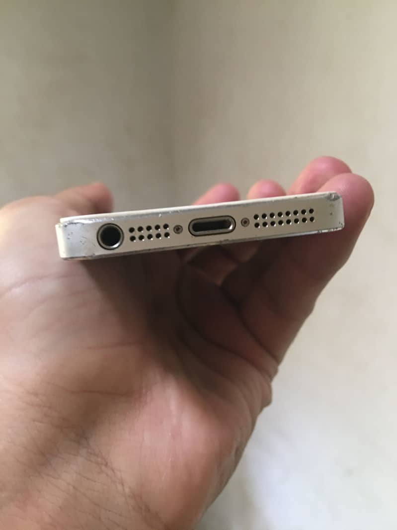 Apple iPhone 5 19