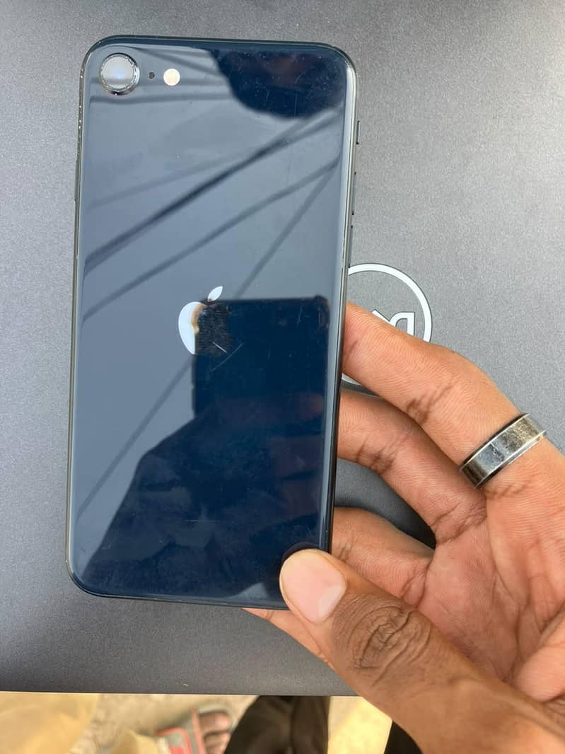 Apple iPhone SE 4