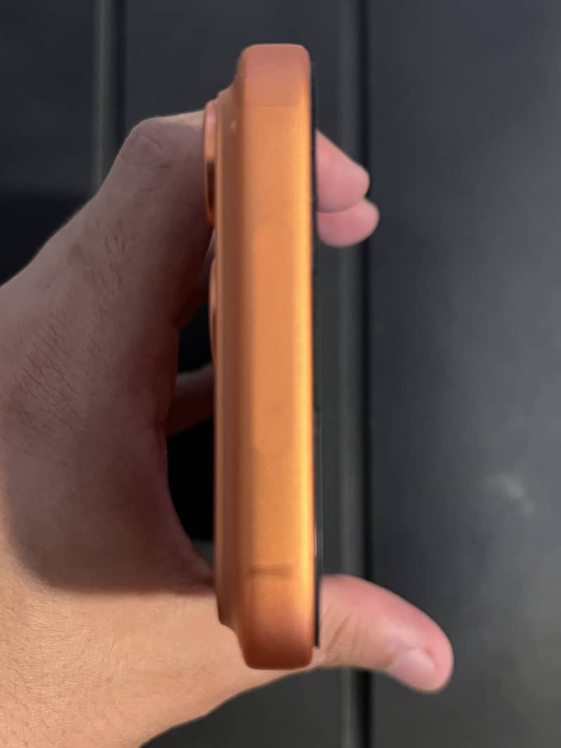 iPhone 17 pro max 1