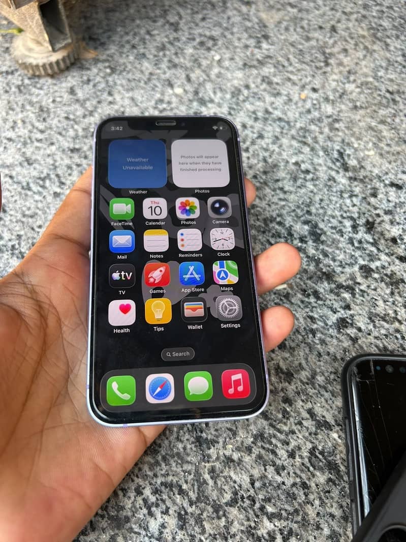 Apple iPhone 12 mini 1