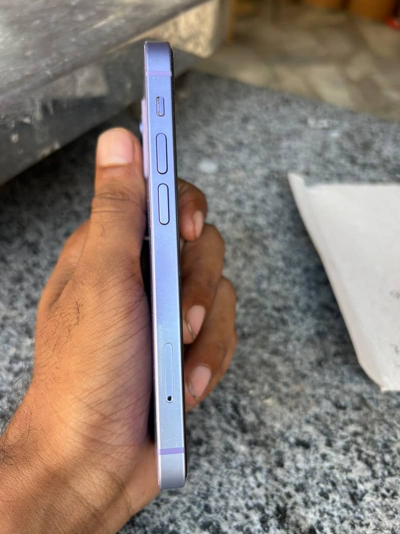Apple iPhone 12 mini 3
