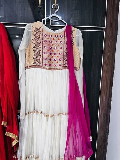 White maxi