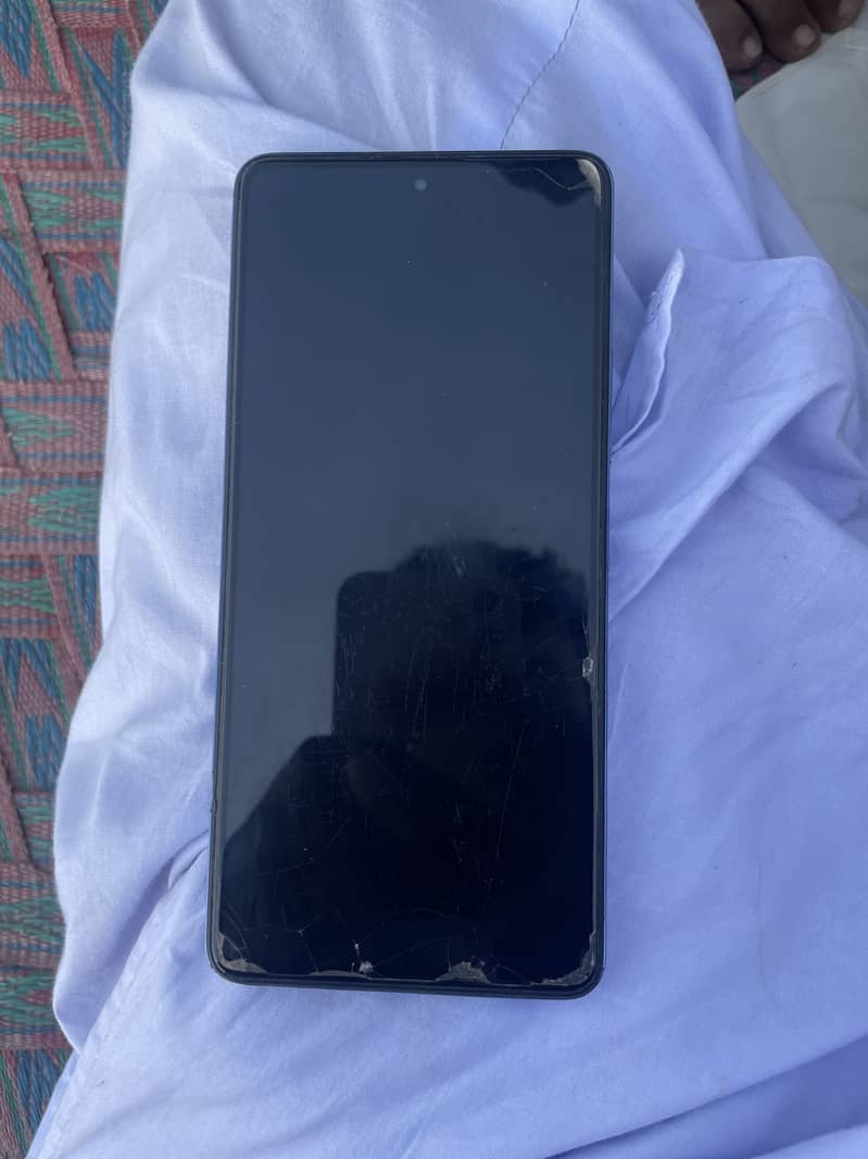Tecno CAMON 20 2