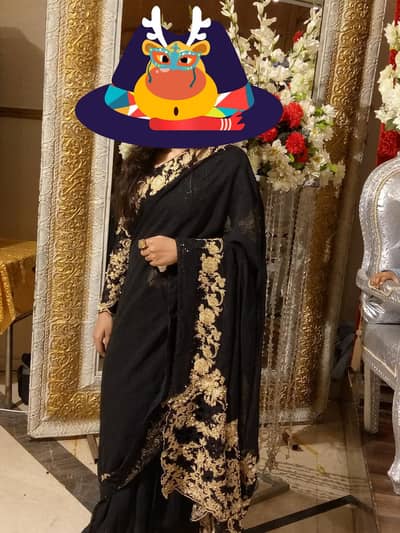 sari black beauty