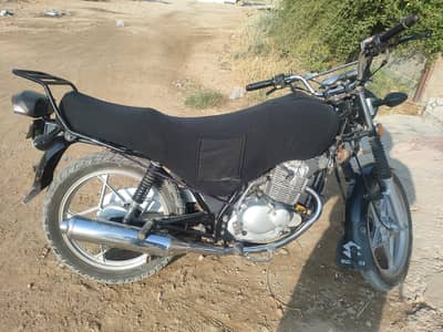 Gs150 condition 10/8.5 koi bhi kam nahi only call aur whatsapp chat