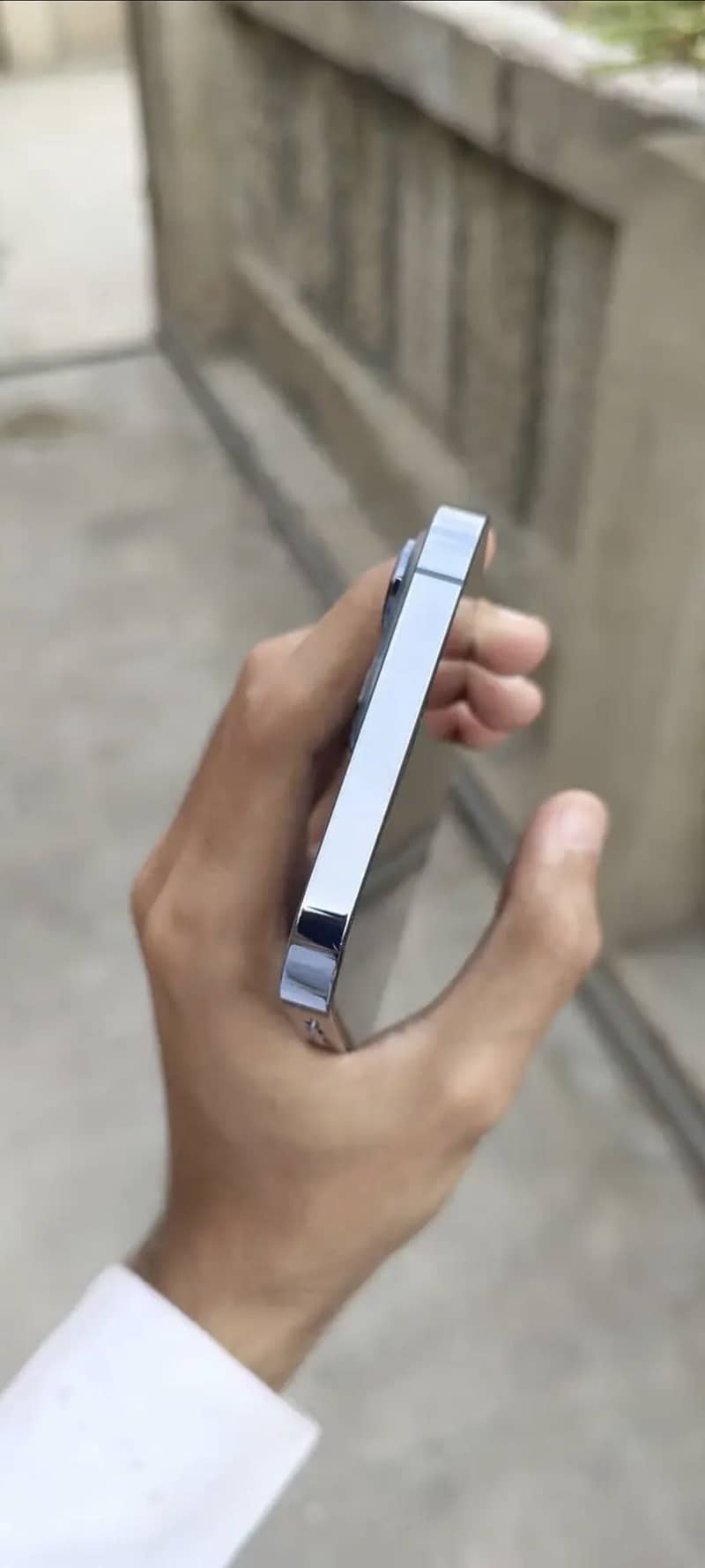 Apple iPhone 13 Pro Max 2