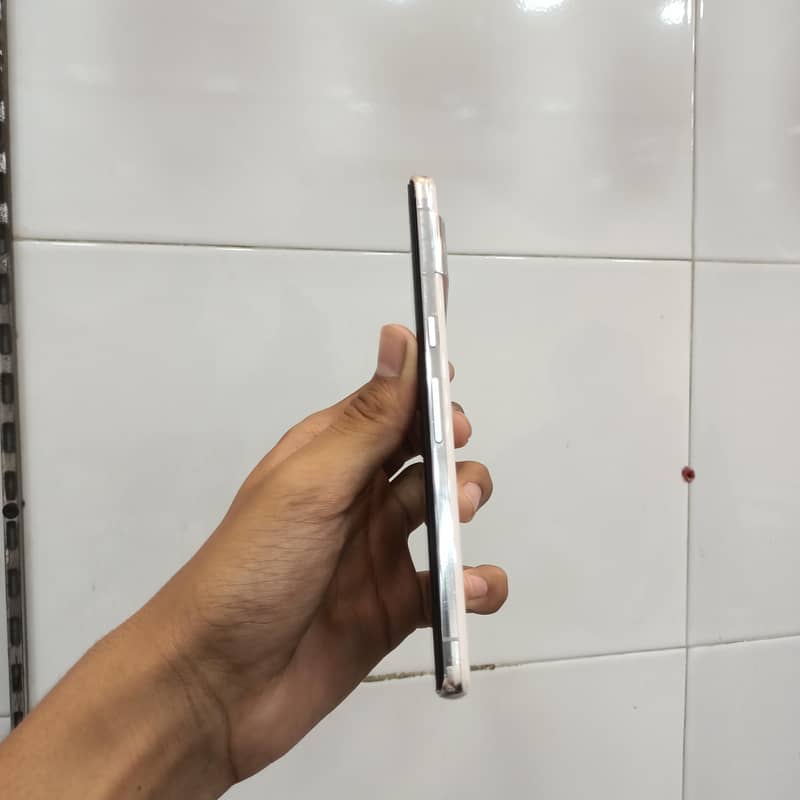 Google Pixel 7 Pro 2