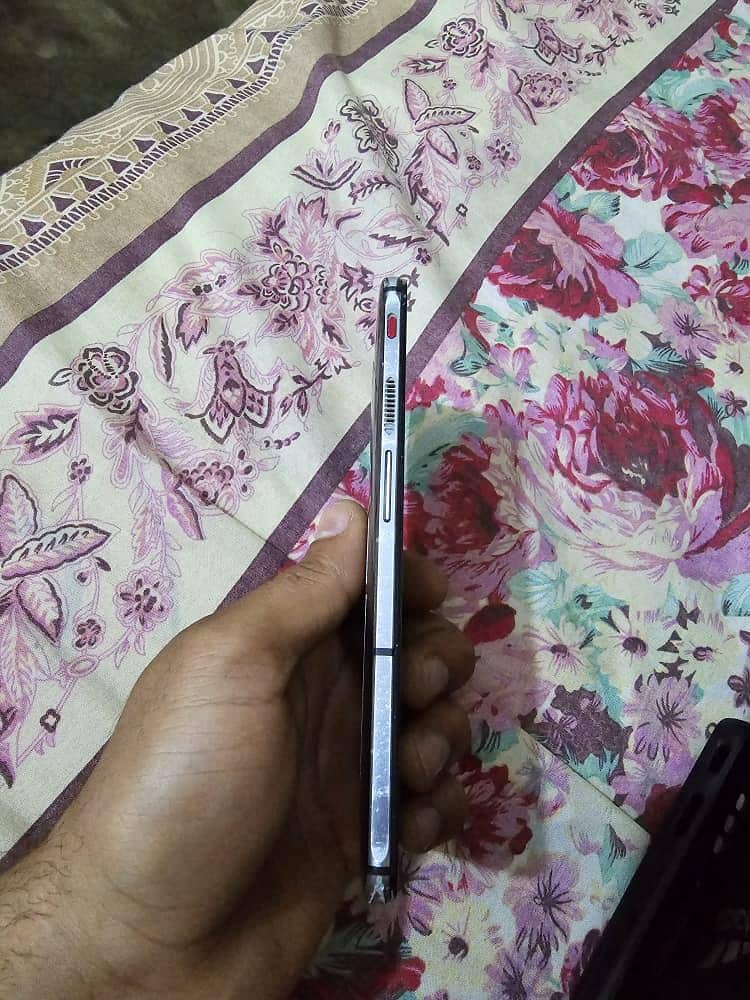 red magic 6pro 8