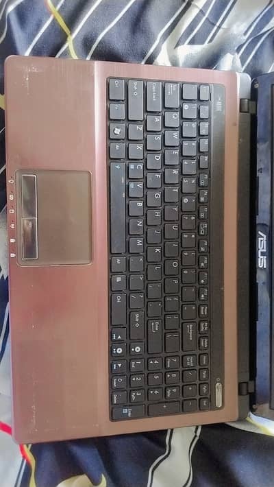 Core i7 2nd gen ram 4gb memory HDD 500gb