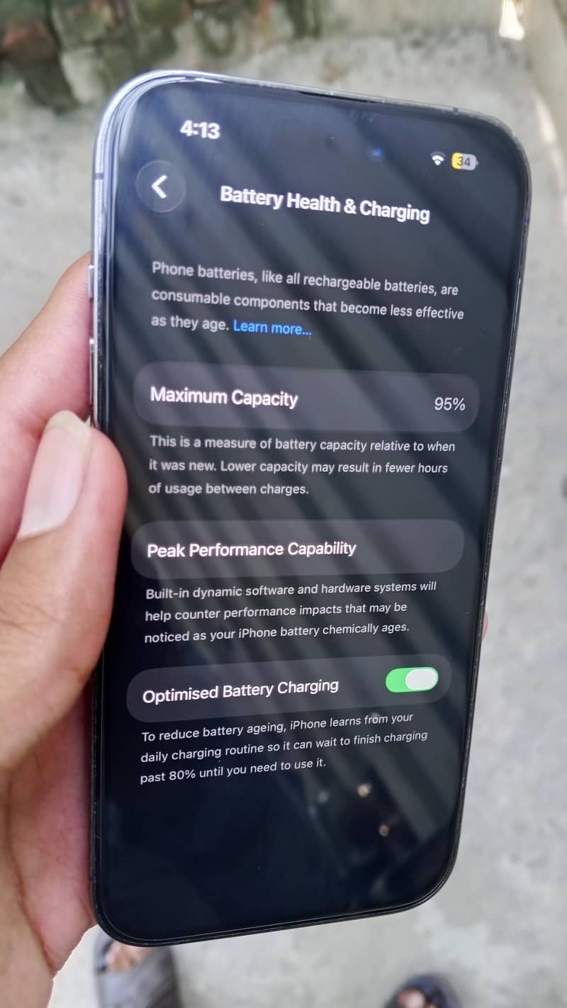 iPhone 14 Pro Sim time available 9