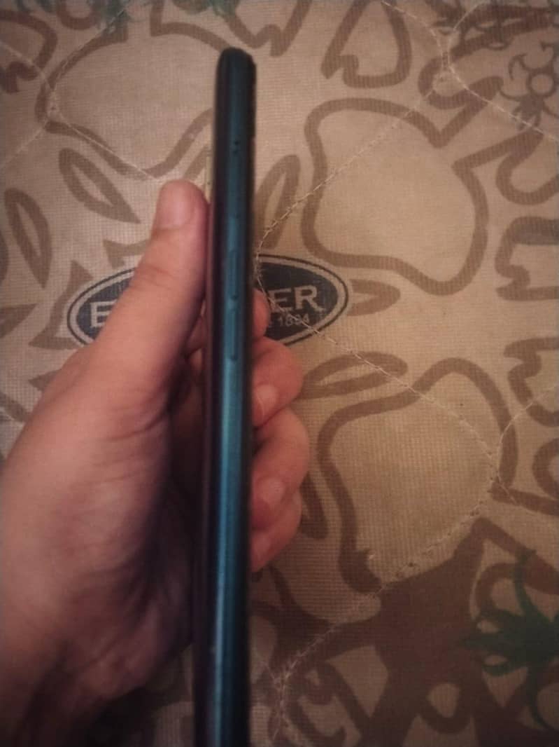 OPPO A9 2