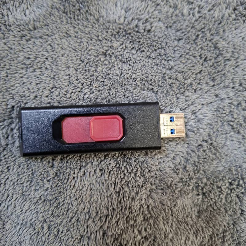 ADATA SC610 External SSD 1