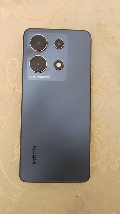 Infinix Note 30