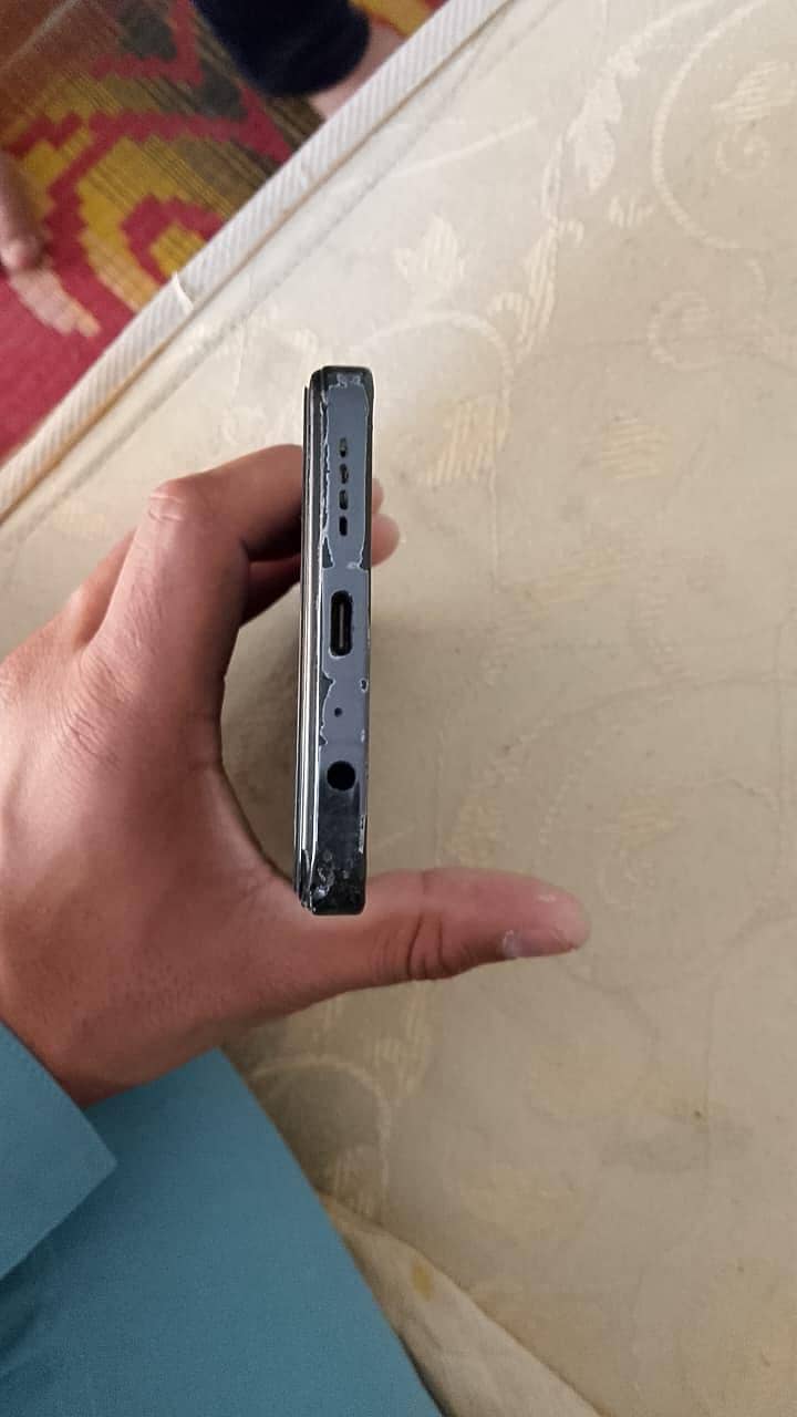 Infinix Note 30 5