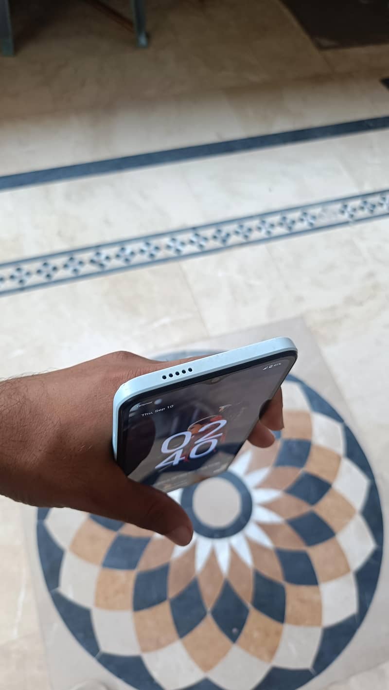 Xiaomi Redmi A2 Plus 3