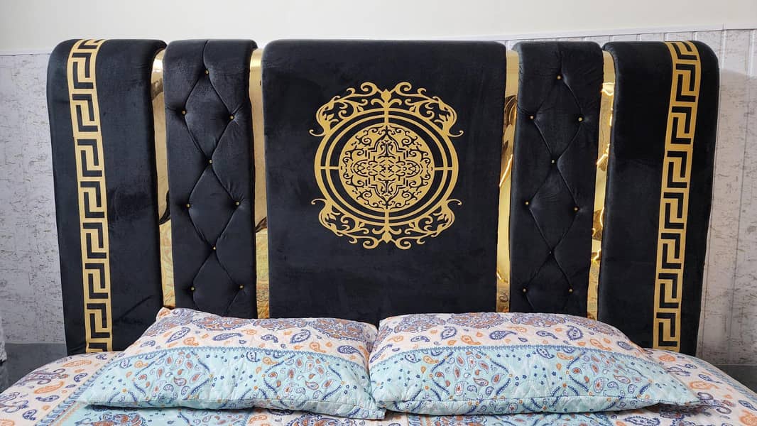 Bed Set (King Size) 4