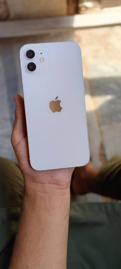 Urgent sale Karna hai iPhone 12 Official PTA Approved.