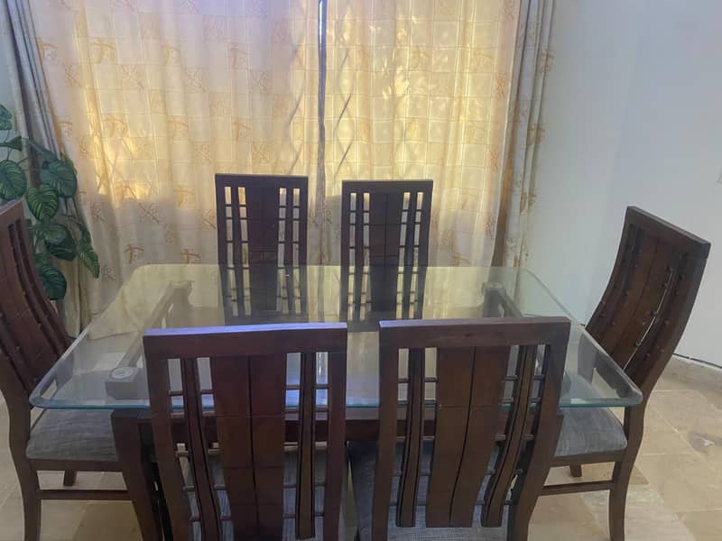 6-seater Dining Table 1