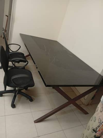 dinning table 8/4 feet with four 0ffice chair