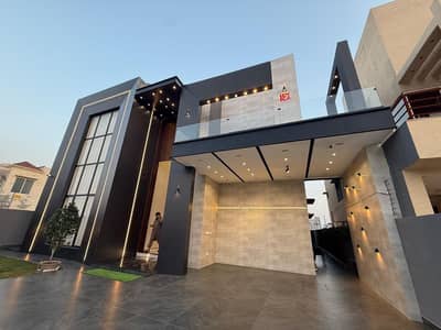 ONE KANAL LUXURIOUS HOUSE FOR SALE AT INVESTOR RATE IN BAHRIA TOWN