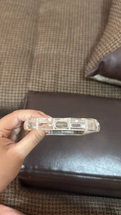 Iphone 15 pro max floral phone case. Not much use. Excellent condition