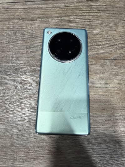 Infinix Zero 40