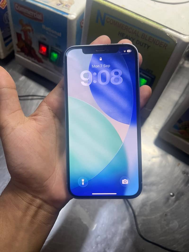 Apple iPhone 12 8