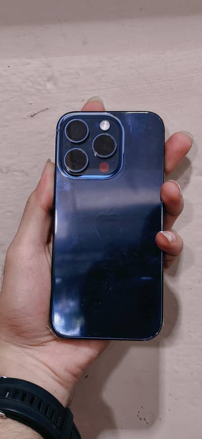Apple iPhone 15 Pro