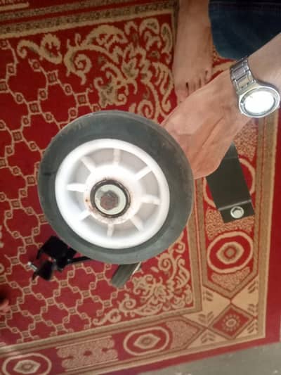 Scooter support tyres