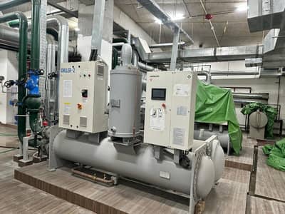 Hitachi 260 TR VFD Chiller for sale / Hitachi RCUF260WVY for sale