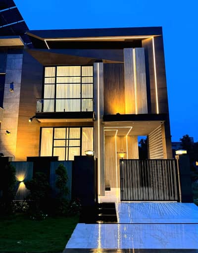 5 Marla OutStanding Designer House Available For Rent IN DHA Phase 9 Town
