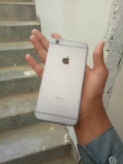 Apple iPhone 6S