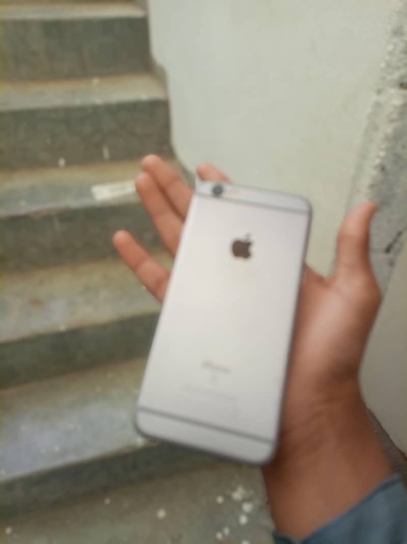 Apple iPhone 6S 7