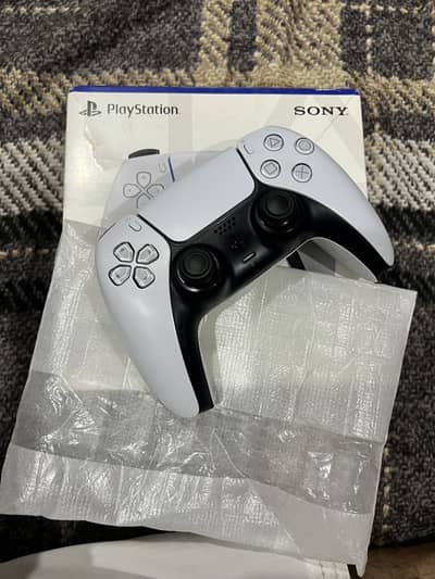 PS5 Controller just 4 months use