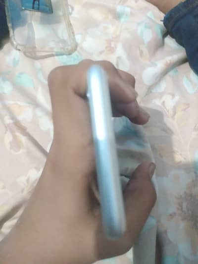Apple iPhone 6