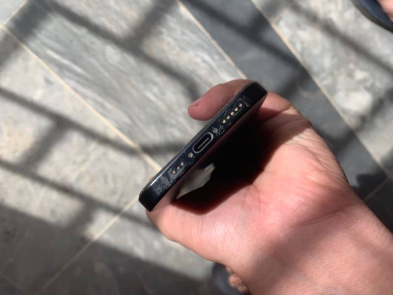 Apple iPhone 15 0