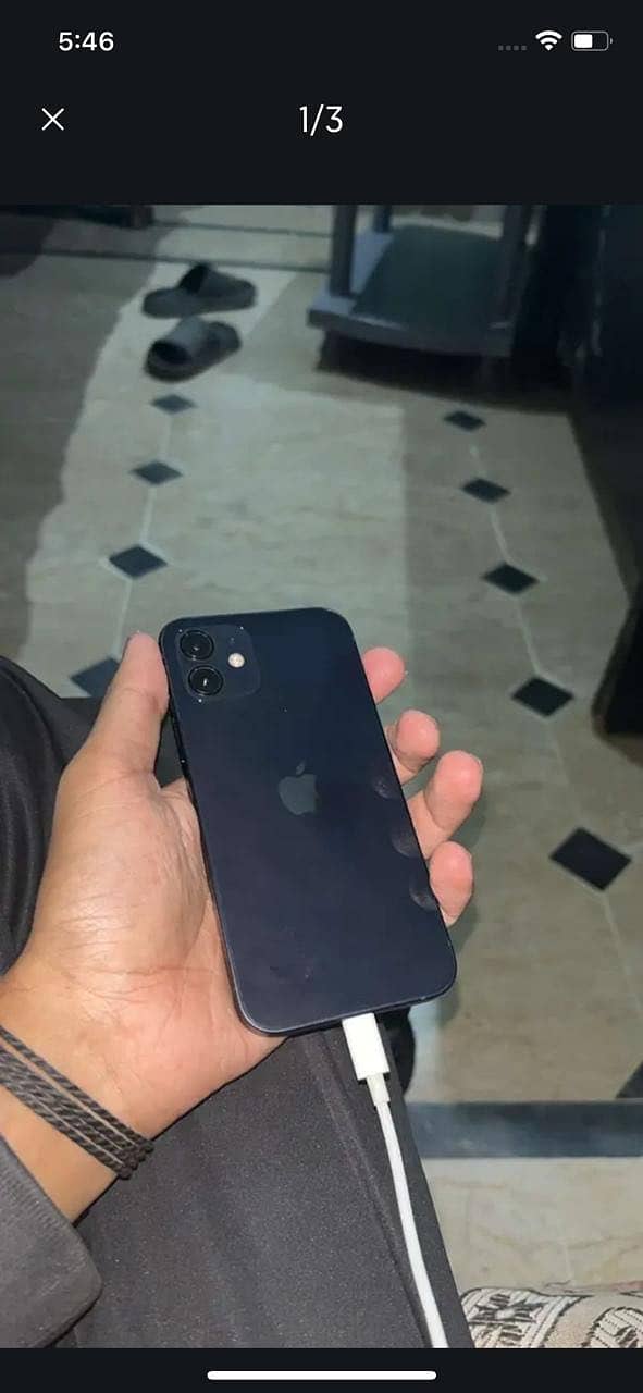 Apple iPhone 12 2