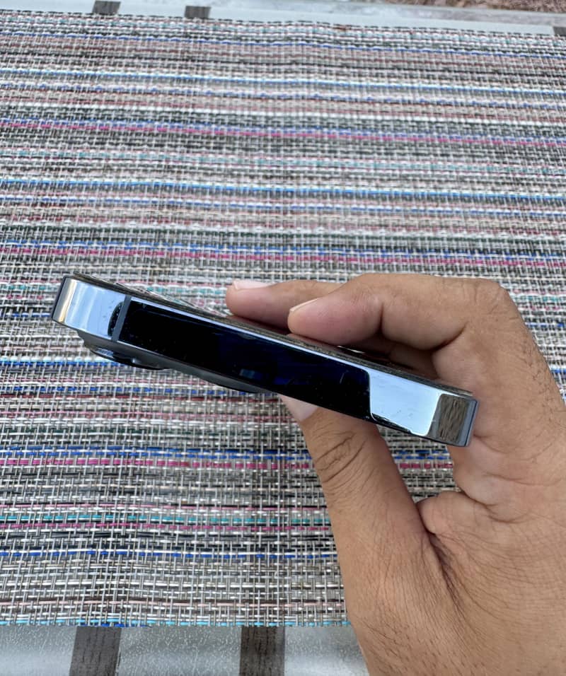 Apple iPhone 13 Pro 5