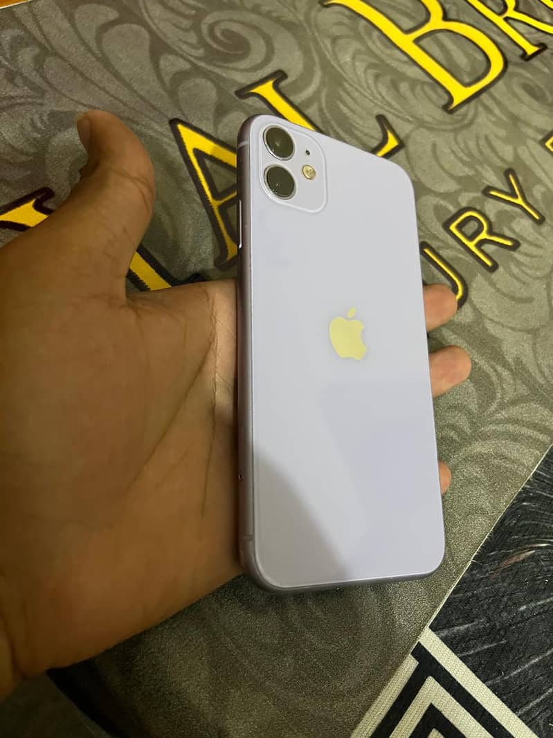 Apple iPhone 11 5