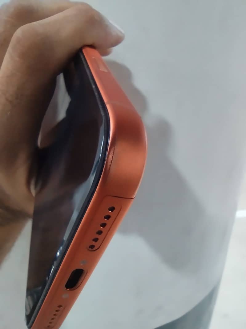 Apple iPhone 17 Pro Max 6