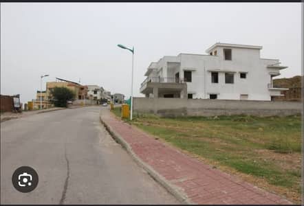 1 Kanal Plot for Sale in Phase 8