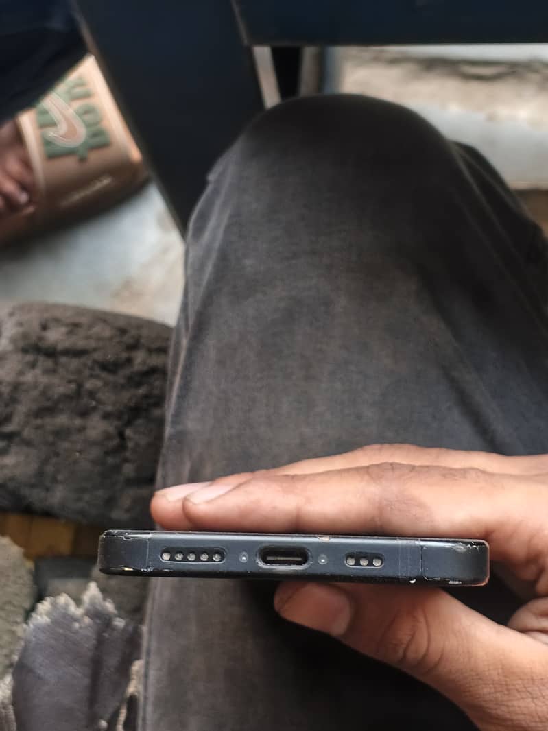 Apple iPhone 15 2