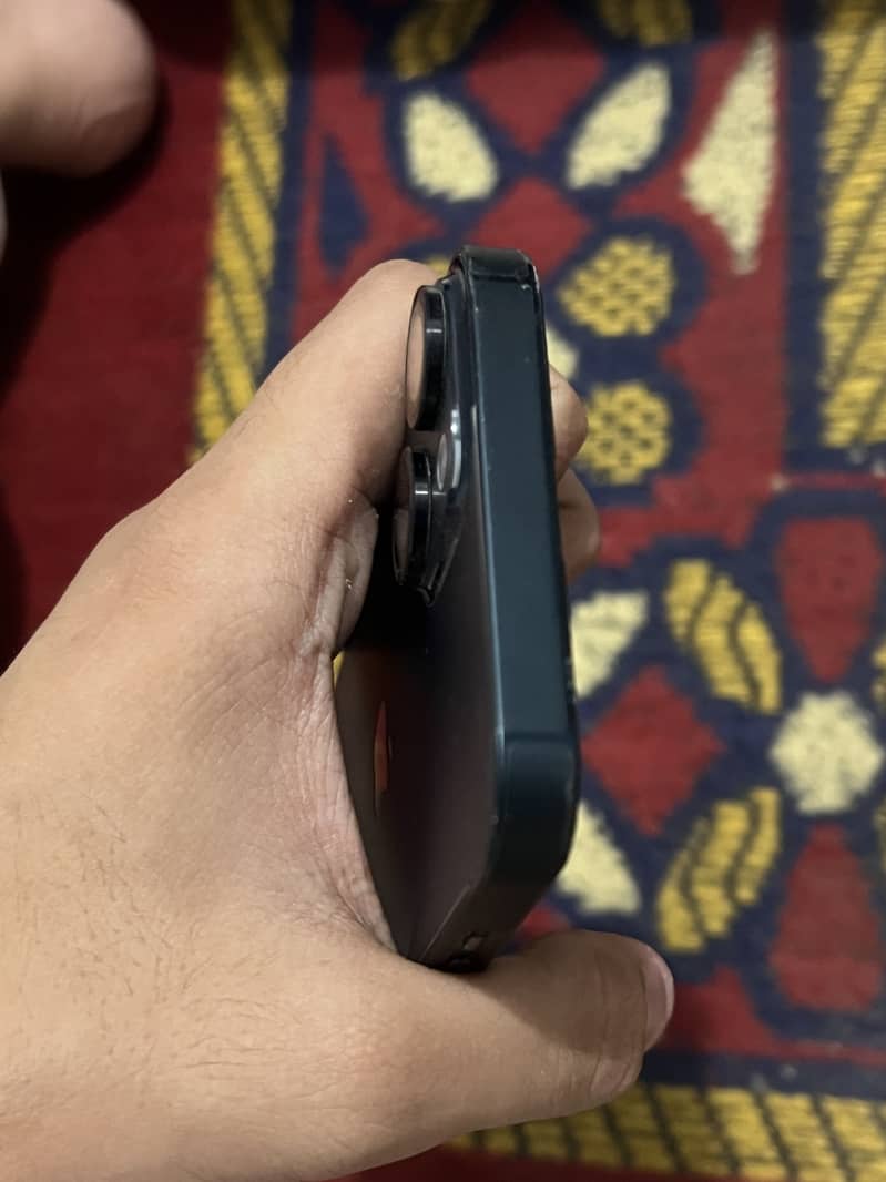 Apple iPhone 14 1